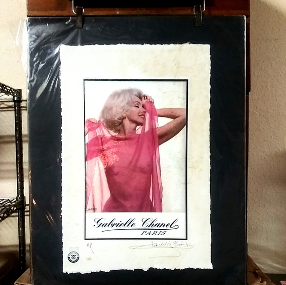 Marilyn Monroe CHANEL AP. Print By Fairchild Paris - Picture 5 of 12